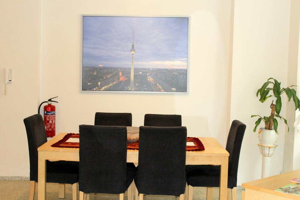Pension Central Hostel Berlin Extérieur photo