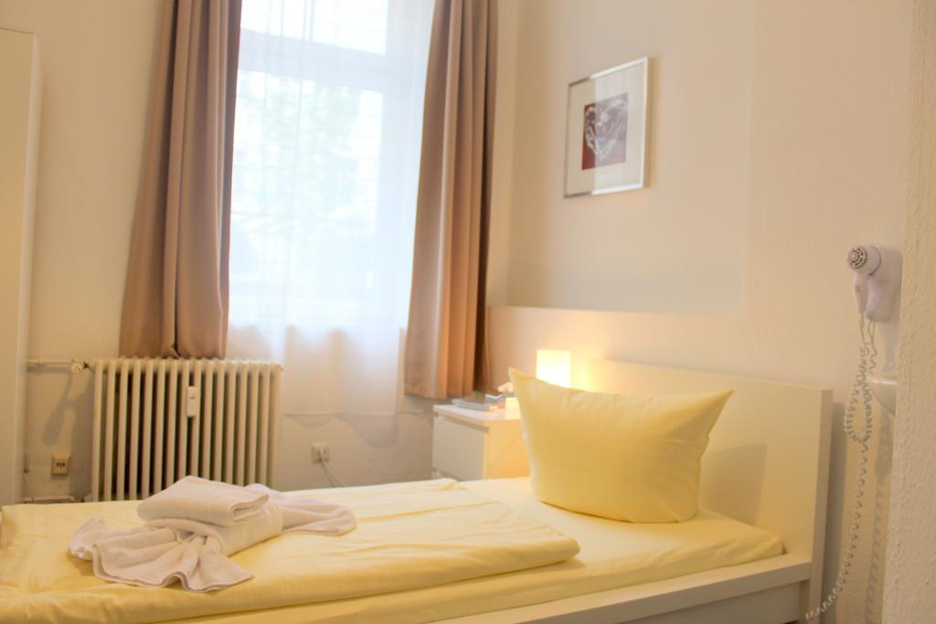 Pension Central Hostel Berlin Extérieur photo