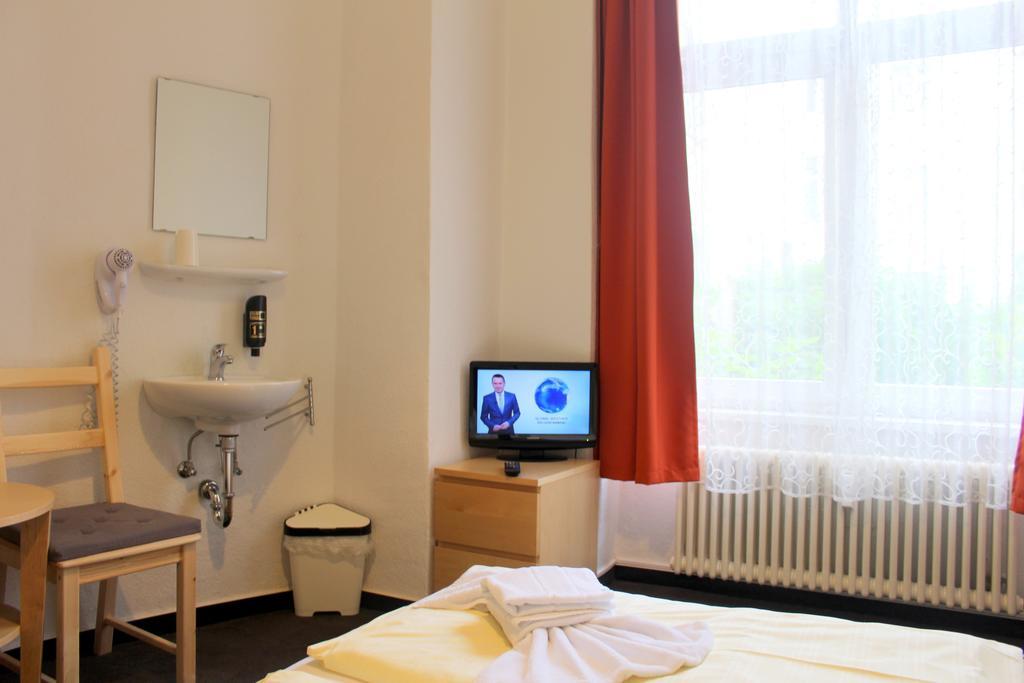 Pension Central Hostel Berlin Extérieur photo